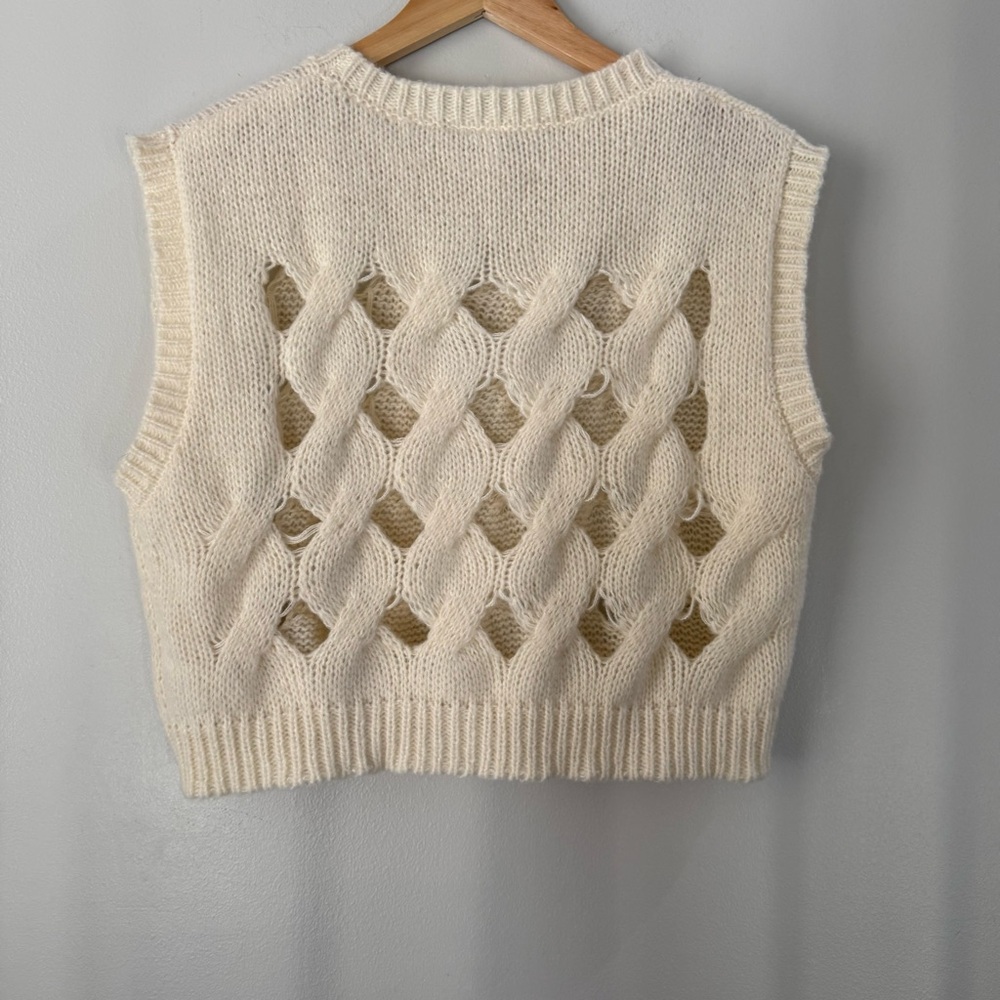 Anthropologie Pilcro Women’s Cutout Knit Vest ONE SIZE NWOT - Picture 8 of 13